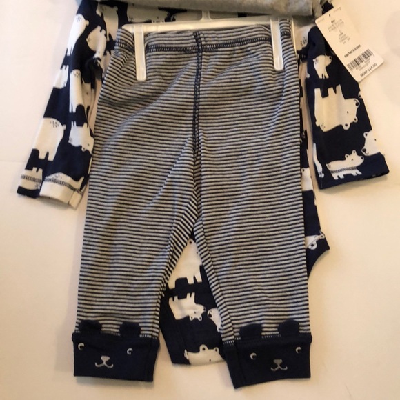 ✨New✨ Carter’s Bear Set - Picture 3 of 4